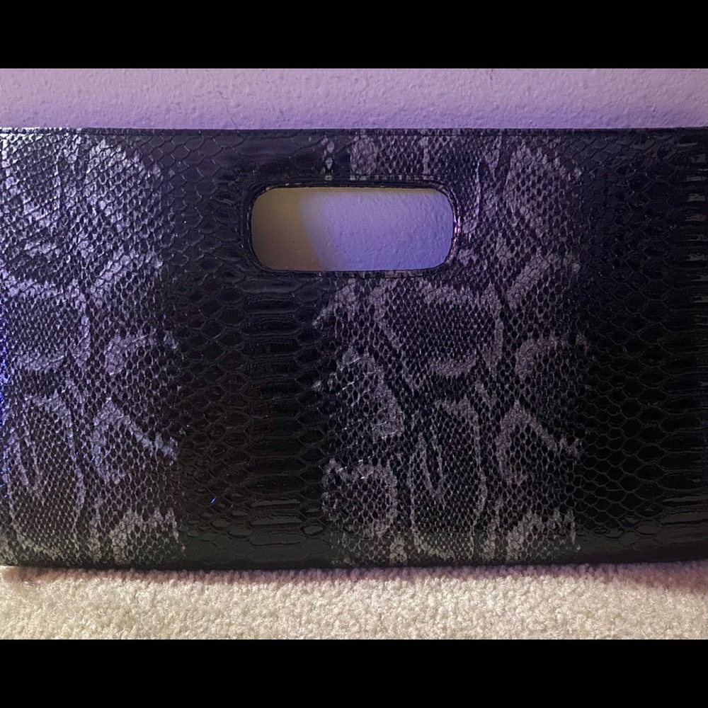 Women's  Black Clutch